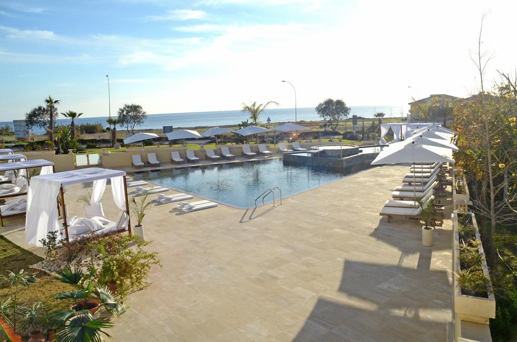 E-Hotel Larnaca Resort & Spa Perivolia Faciliteiten foto